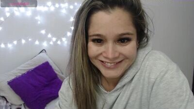 jessi_robertss public webcam profile photo 7