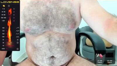 jhon_bear02 public webcam profile photo 7