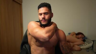 jhony_serna_ public webcam profile photo 4