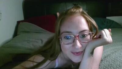 jilliangiselle public webcam profile photo 4