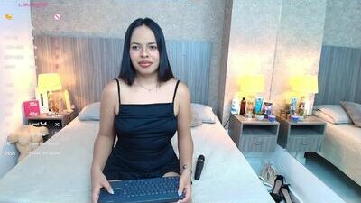 jimena_salazar public webcam profile photo 5