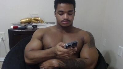 jj7483 public webcam profile photo 2
