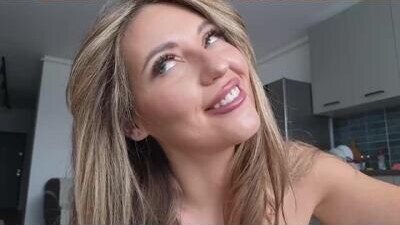 joannee public webcam profile photo 8