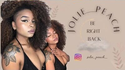 jolie__peach public webcam profile photo 10