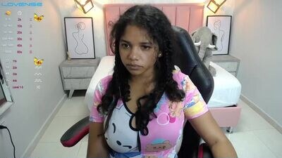 joycehopper public webcam profile photo 2