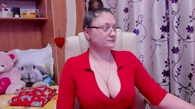 joyfuluntamed public webcam profile photo 2