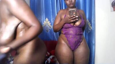 joylubale public webcam profile photo 2