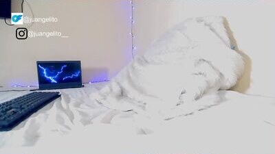 juan_angel69 public webcam profile photo 7
