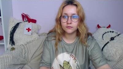 judith_hypnosis public webcam profile photo 8