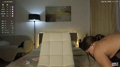 juicy_sophy public webcam profile photo 5