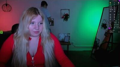 juli_kisss public webcam profile photo 5