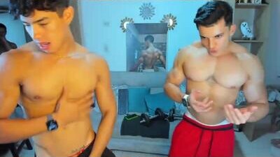 julian_wallace public webcam profile photo 6