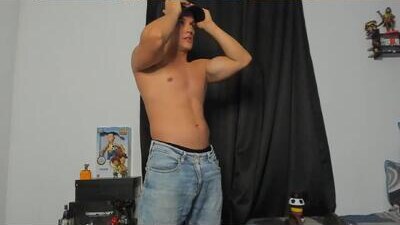 julian_wallace1 public webcam profile photo 9