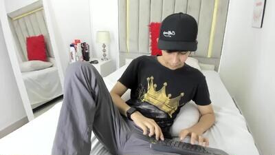 julian_xp public webcam profile photo 4