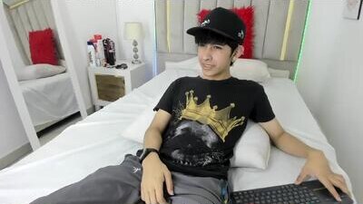 julian_xp public webcam profile photo 8