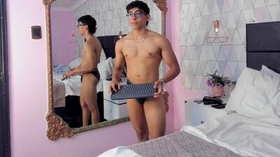 julianrouss public webcam profile photo 9