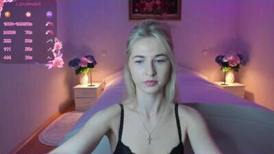julieblazex public webcam profile photo 8