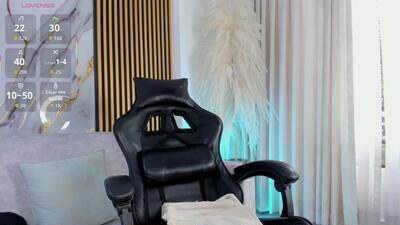 juliensaint_ public webcam profile photo 3