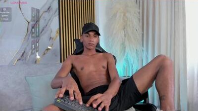 juliensaint_ public webcam profile photo 9