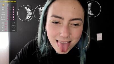 juliet_sourire public webcam profile photo 3