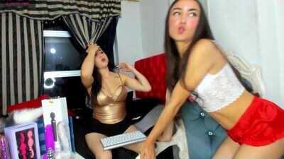 julieta_moont public webcam profile photo 4