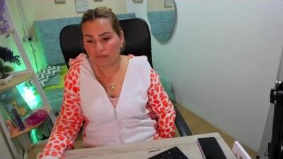 julieta_star69 public webcam profile photo 8