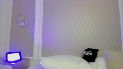 julieta_wildblood public webcam profile photo 10