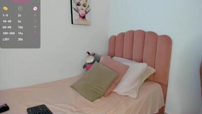 julieth_sanzz public webcam profile photo 3