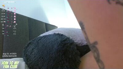 julietta_bermonth public webcam profile photo 10