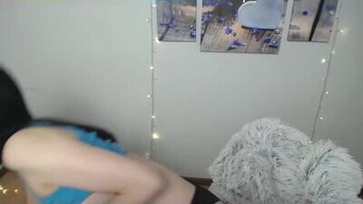 julifai_ public webcam profile photo 6