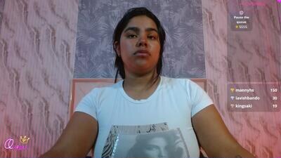 juliieta_tay public webcam profile photo 2