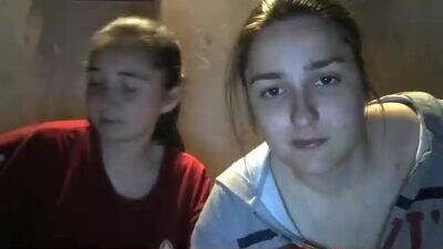 juliya_katie public webcam profile photo 2