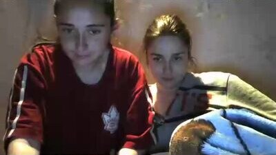 juliya_katie public webcam profile photo 7