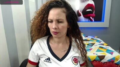 julysophiax public webcam profile photo 2