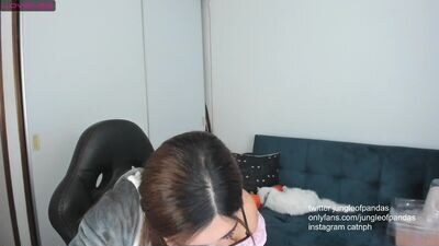 jungleofpandas public webcam profile photo 4