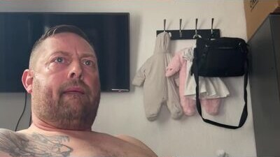 junky345 public webcam profile photo 10