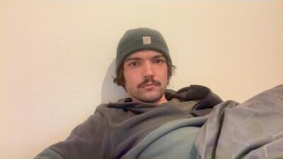 just_a_guy_with_a_big_cock public webcam profile photo 7
