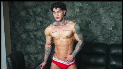 justin_clark1 public webcam profile photo 3