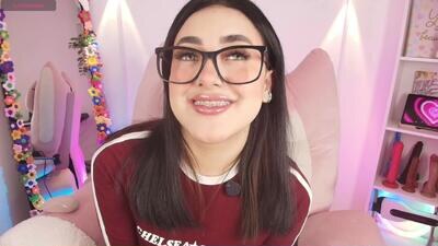 justonecute public webcam profile photo 3