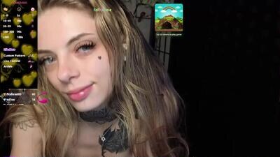 k8x4u public webcam profile photo 3