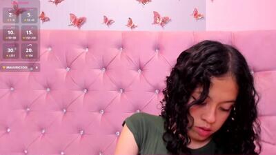 kaira_luxury public webcam profile photo 3