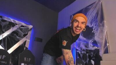 kaletattoos public webcam profile photo 8