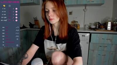 kami_mur public webcam profile photo 5