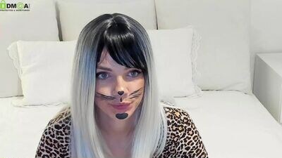 kara_delevingne public webcam profile photo 4