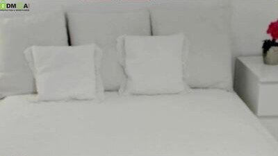 kara_delevingne public webcam profile photo 6