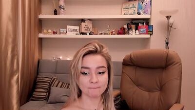 kara_smith_ public webcam profile photo 2