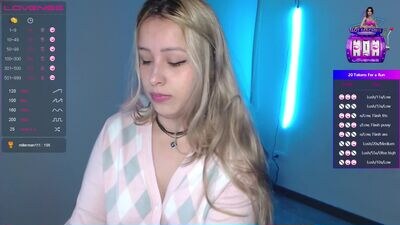 karime_sex_ public webcam profile photo 3