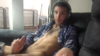 karlossins public webcam profile photo 2