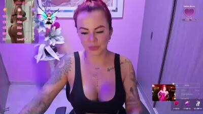 karol_milf__ public webcam profile photo 3