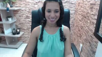 karol_switt public webcam profile photo 6